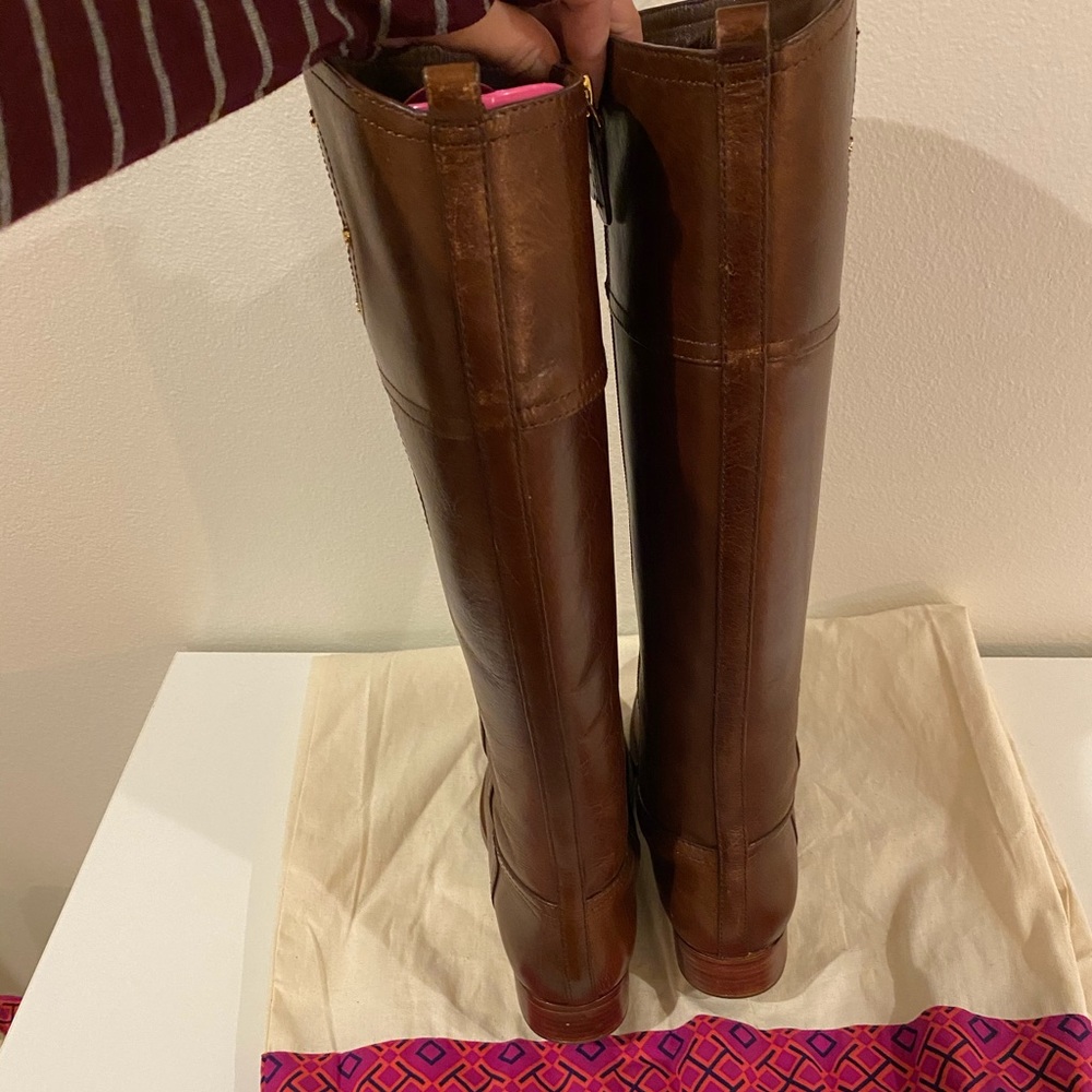 Tory Burch Kieran Leather Logo Riding Boots - Picture 5 of 8